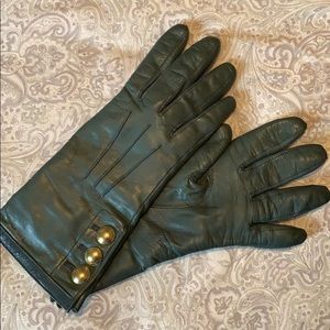 Coach leather gloves EUC Cashmere lined